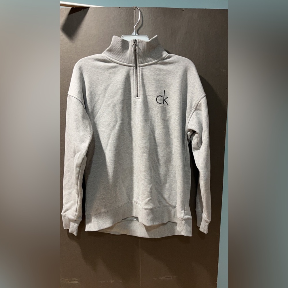 Calvin Klein Sweater
